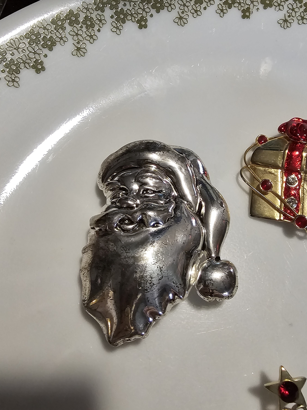 Festive Santa, Gift & Tree Brooch Trio - Silver & Gold with Red Accents - Picture 10 of 16